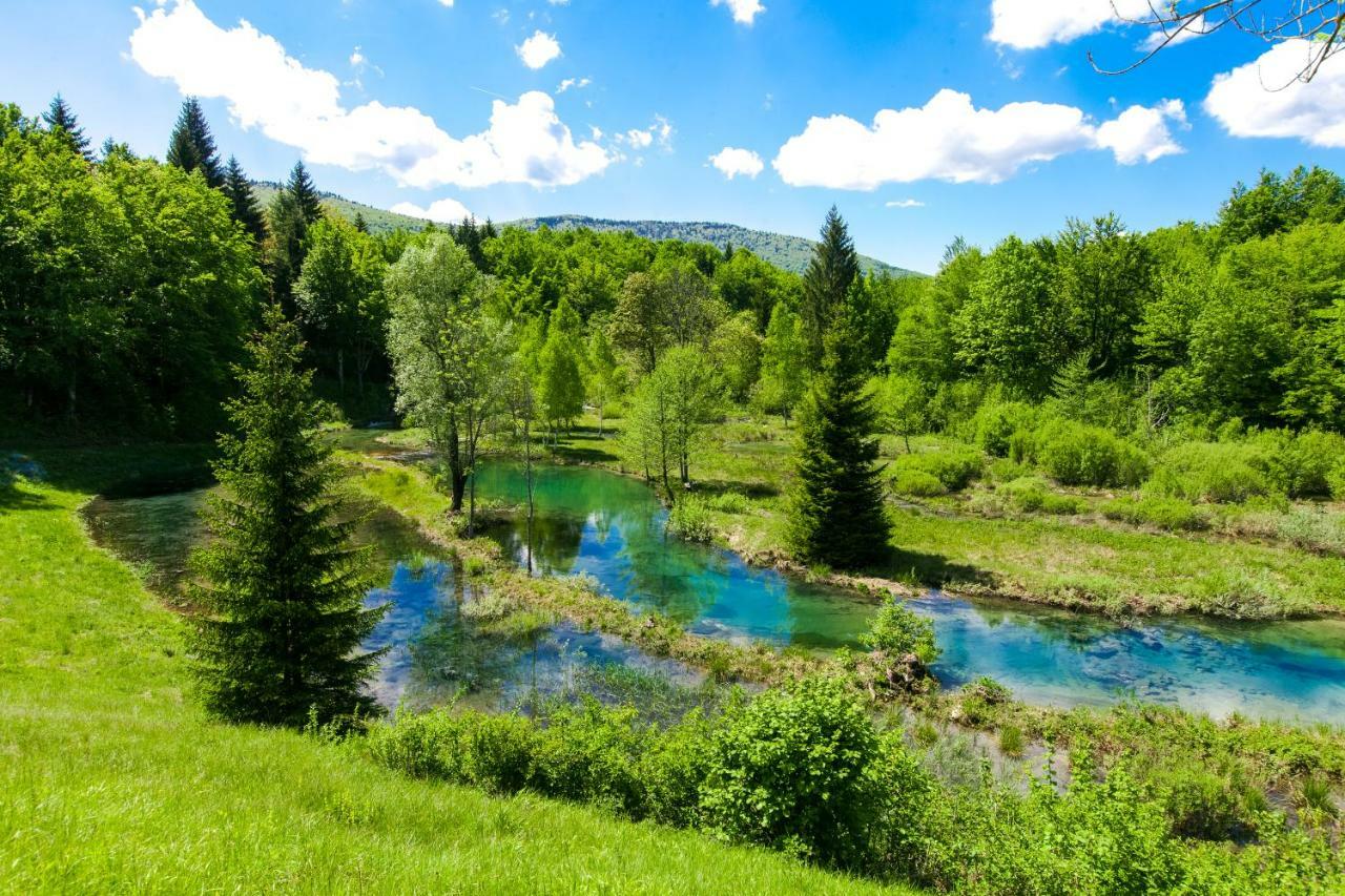 B&B Plitvica Lodge Плітвіца-село Екстер'єр фото